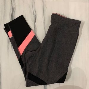 Women’s Calvin Klein cropped leggings